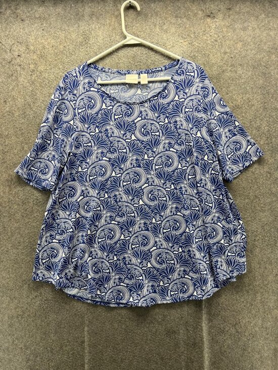 Chico's Tops - Chico's Shirt Womens 2 Blue Scoop Neck Short Sleeve Tunic Floral Jersey Top